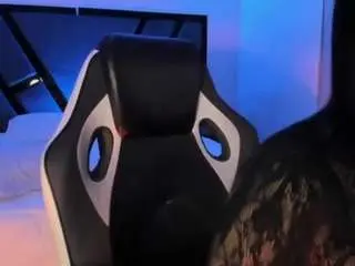 Lolatorress  live sex cam