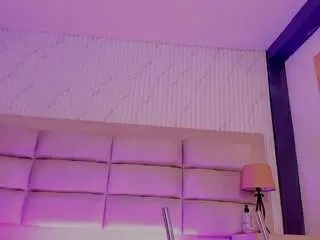 Lolatorress  live sex cam