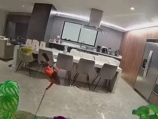 Voyeurcam-casa-salsa-fishtank  live sex cam