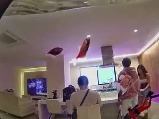 Voyeurcam-casa-salsa-fishtank  live sex cam