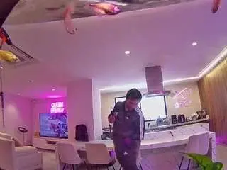 Voyeurcam-casa-salsa-fishtank  live sex cam