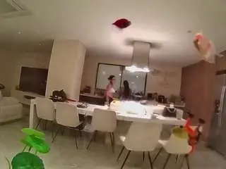 Voyeurcam-casa-salsa-fishtank  live sex cam