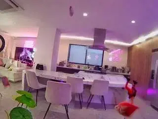 Voyeurcam-casa-salsa-fishtank  live sex cam