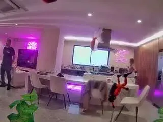 Voyeurcam-casa-salsa-fishtank  live sex cam