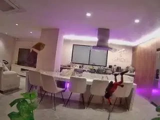 Voyeurcam-casa-salsa-fishtank  live sex cam