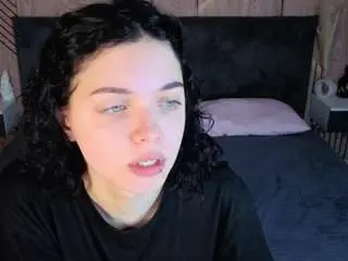 Akikq-soma  live sex cam