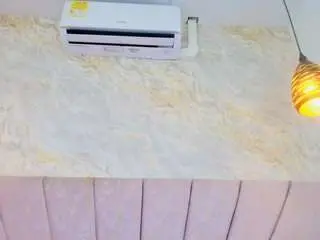 Ariana-florez  live sex cam