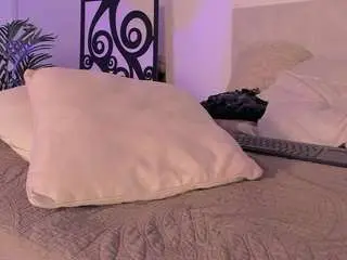 Kiimlee  live sex cam