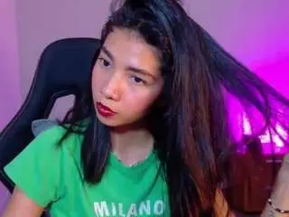 Luna-roja25  live sex cam