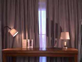 Maidaeger  live sex cam