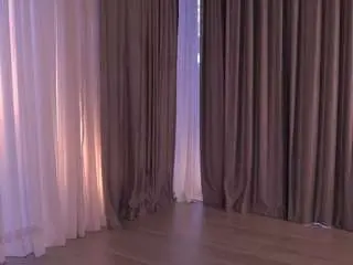 Maidaeger  live sex cam