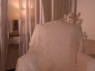 Maidaeger  live sex cam