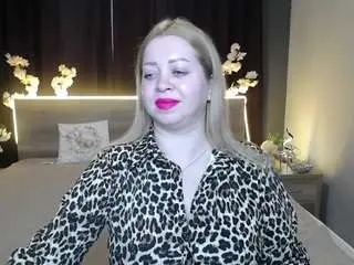 Oliviaverr  live sex cam