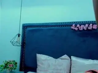 Shainabonne  live sex cam