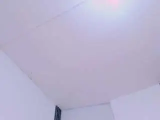 Zuly-jones  live sex cam