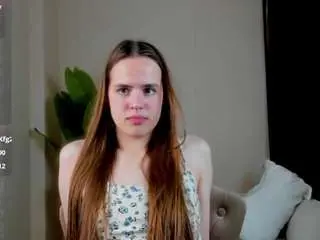 Caseystavrides  live sex cam