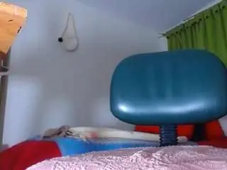 Dayanna-23  live sex cam