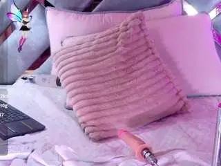 Laravarela  live sex cam