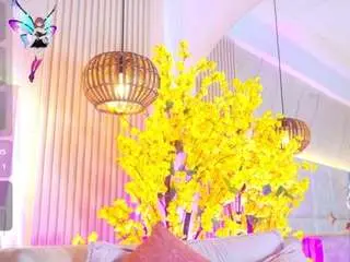 Laravarela  live sex cam