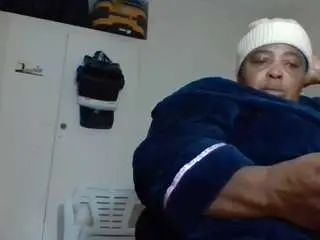 Lovelybigpussylips53  live sex cam