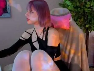 Megg-bb  live sex cam