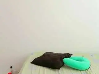 Tamylynn1  live sex cam