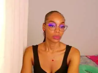 Tamylynn1  live sex cam