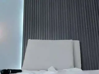 Mia-dollce  live sex cam