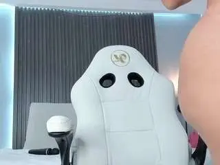 Mia-dollce  live sex cam