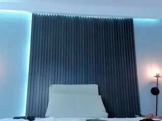 Mia-dollce  live sex cam