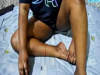 Pretty-kellyn  live sex cam