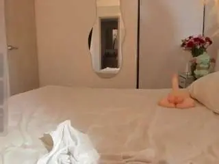 Rouse-hallberg  live sex cam
