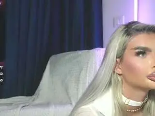 Chrystalcade  live sex cam