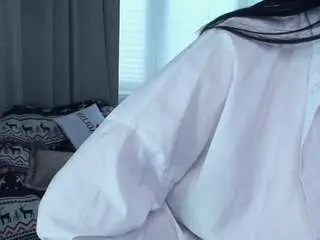 Tildacourseault  live sex cam