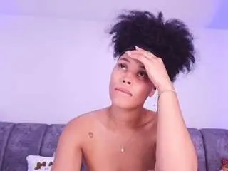 Bss-naia  live sex cam