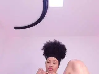 Bss-naia  live sex cam