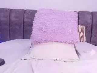 Bss-naia  live sex cam