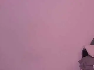 Bss-naia  live sex cam