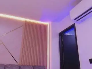 Bss-naia  live sex cam