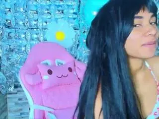 Juliecooper  live sex cam