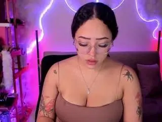 Liz-martins  live sex cam
