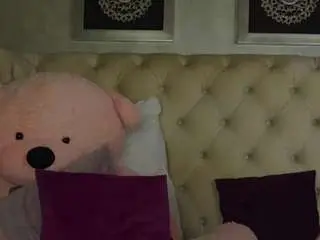 Tanyamonroe  live sex cam