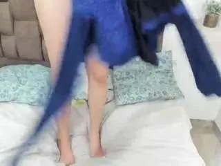 Casey-jamess  live sex cam