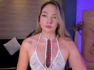 Haleygreen1  live sex cam