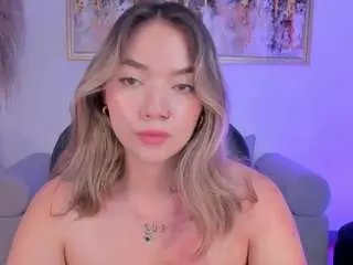 Haleygreen1  live sex cam