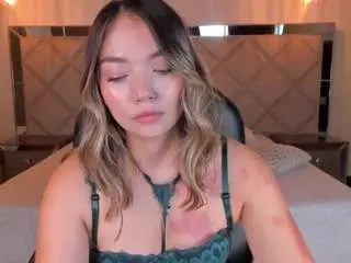 Haleygreen1  live sex cam