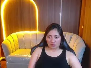 Ivony18-b  live sex cam
