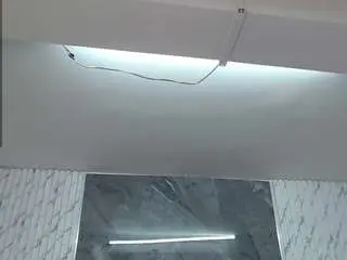 Ivony18-b  live sex cam