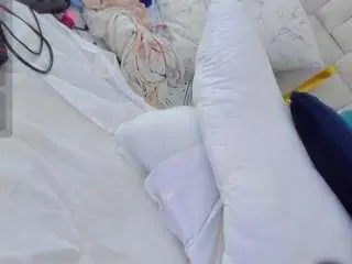 Konnynaugthy  live sex cam