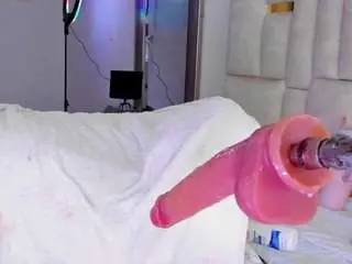 Konnynaugthy  live sex cam